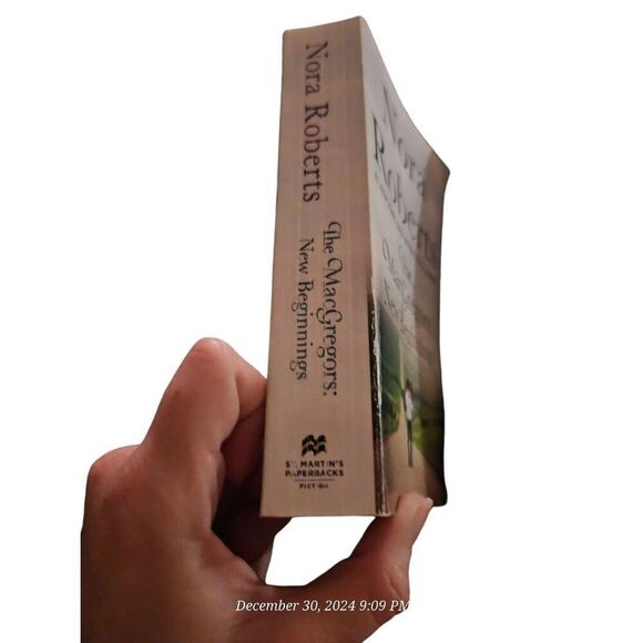 The MacGregors: New Beginnings by Nora Roberts st. Martin's paperbacks books isb - Picture 4 of 5